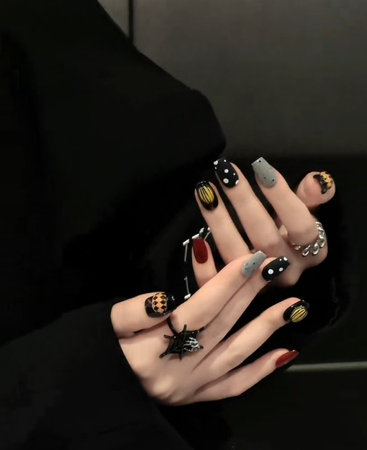Live Showcase: Super Bright Pumpkin Inspired Ultra White Boosting Polka Dot Manicure Handmade Custom Nail Art‖Halloween Theme Park